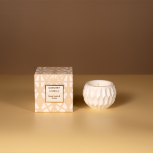 60g scented candle in plaster jar