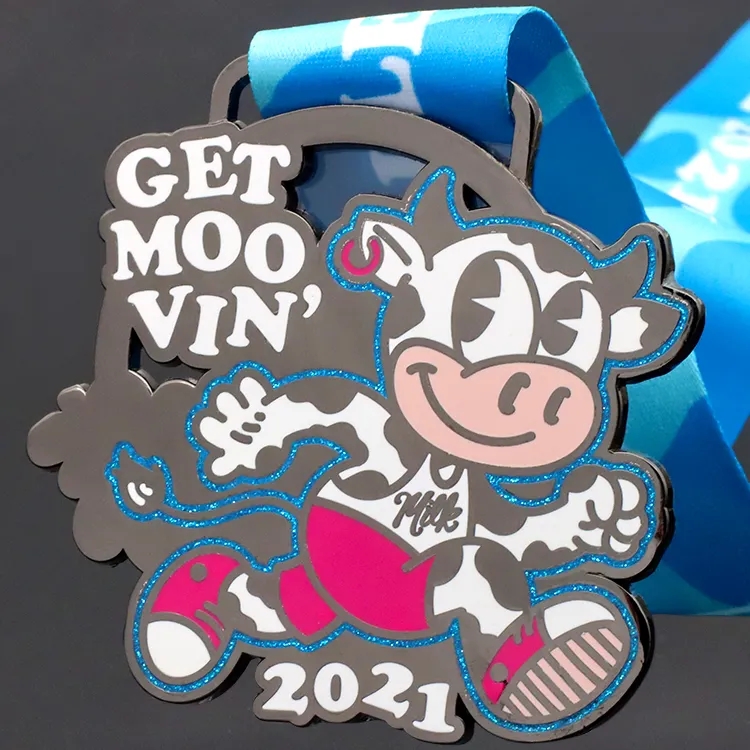 Zinc Alloy 3D Gold Award Marathon Running Custom Metal Sport Medal (1) Zinc Alloy 3D Gold Award Marathon Running Custom Metal Sport Medal - Image 1