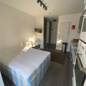 14 studios to let