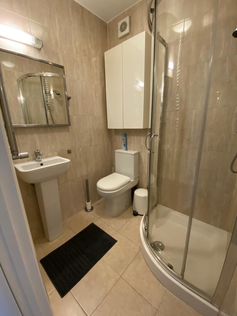 14 studios to let - Image 7
