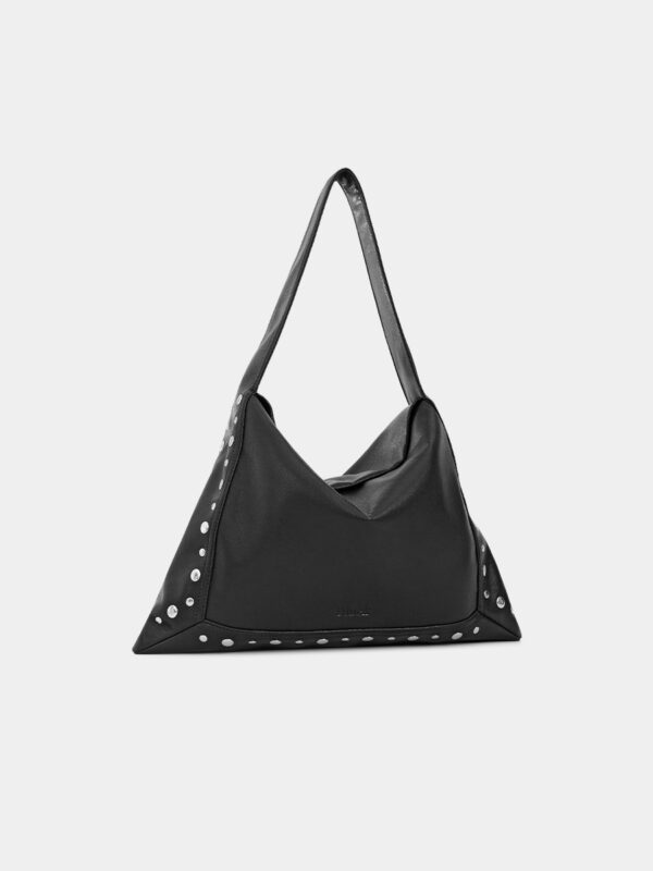 Soft rivet bag