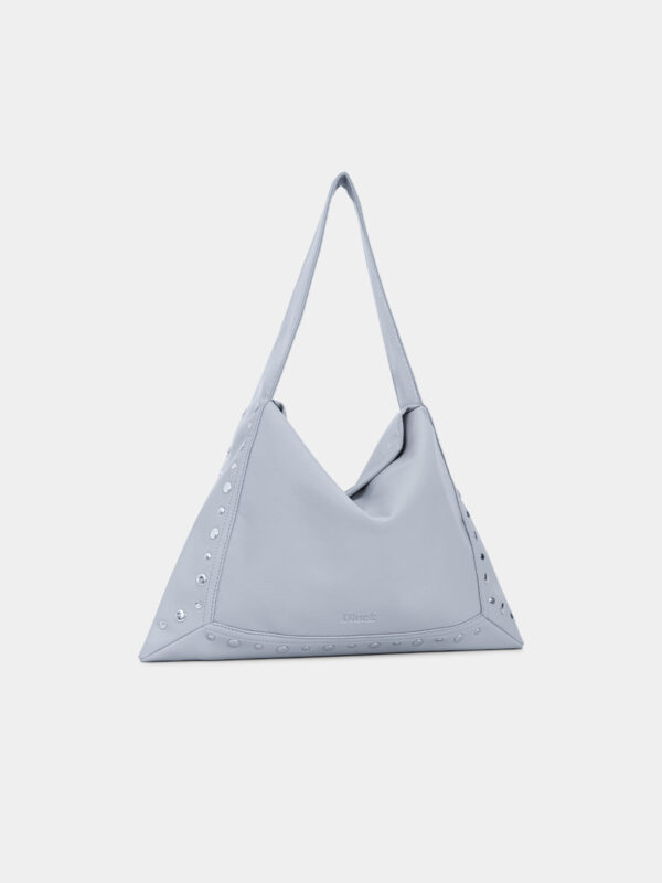 Soft rivet bag