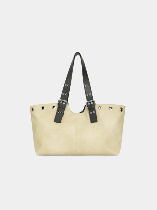 8 Rivet buckle tote