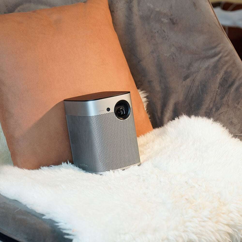 XGIMI Halo True 1080p Full HD 800 ANSI Lumen Smart Portable Projector - Image 2